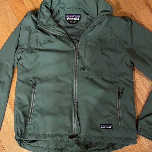 Patagonia Jackets & Blazers - Patagonia Women small Windbreaker